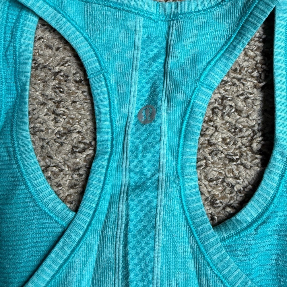 Lululemon Swiftly Tech Racerback - Picture 5 of 5